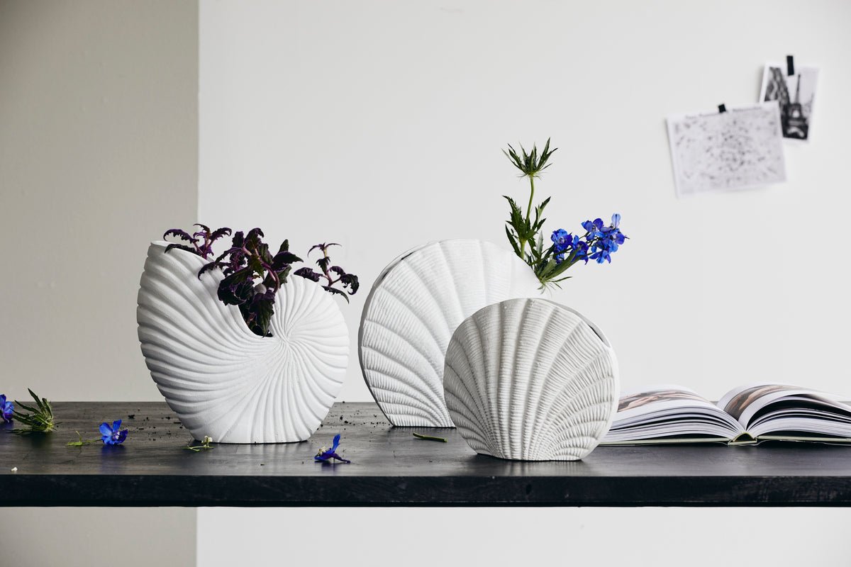 BE QUIRKY WITH VASES! - stoneandbeige
