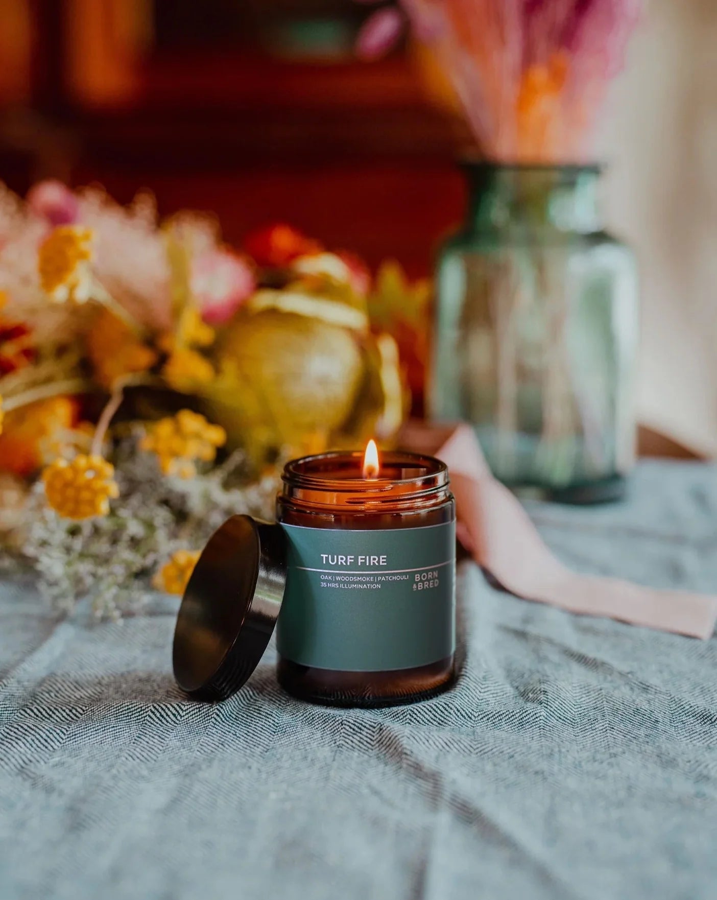 BORN & BRED Turf Fire candle - stoneandbeige