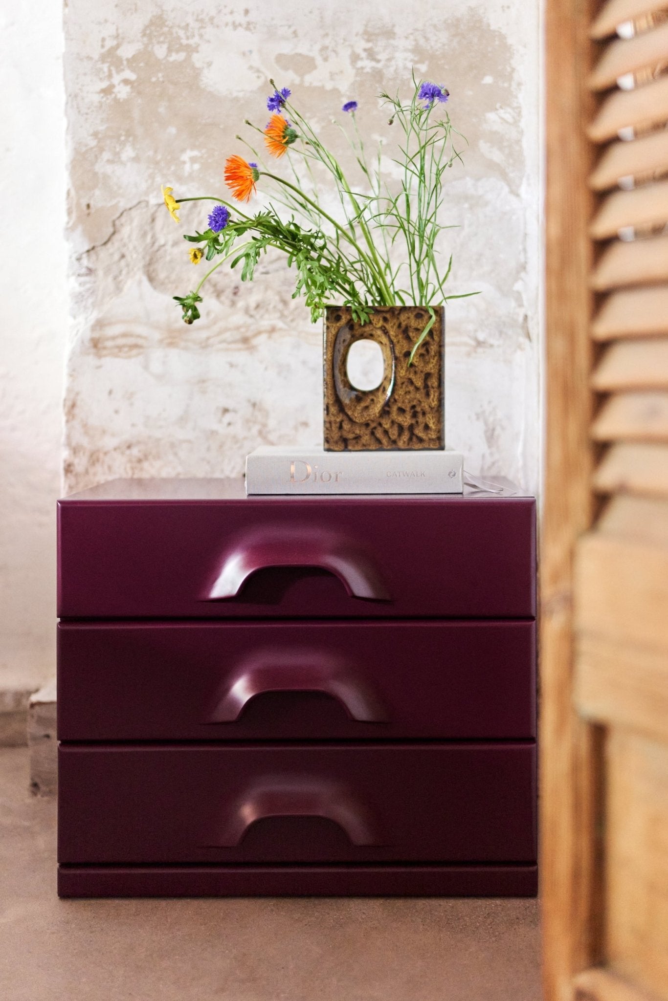HKLIVING: Mulberry 3 Drawer Bed side Chest - stoneandbeige