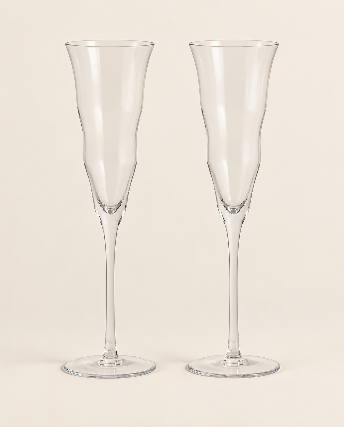Sculpted Champagne Flutes – Set of 2
