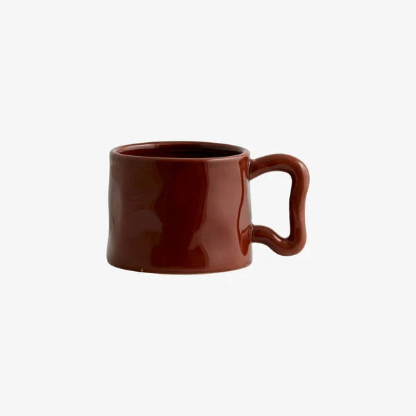 Wavy Dark Brown Red Organic Mug