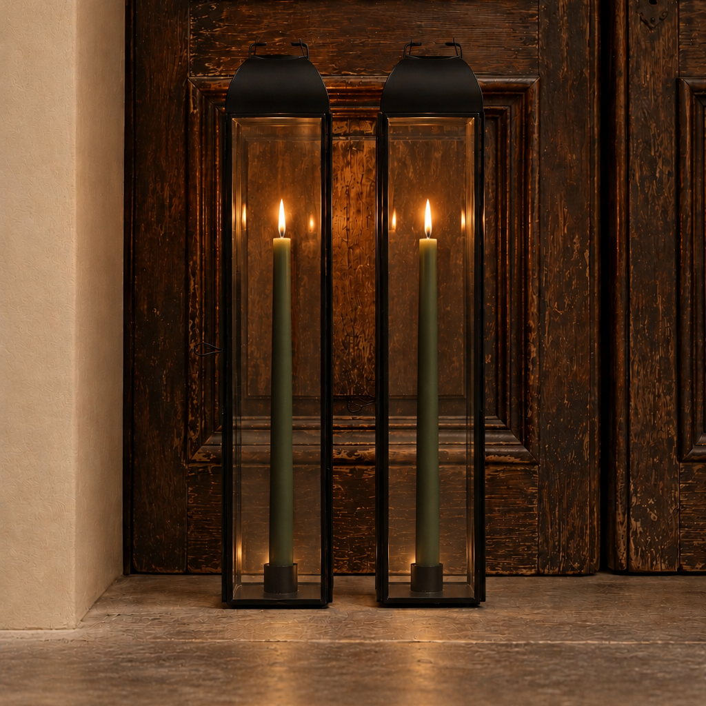 /products/midnight-black-glass-lantern