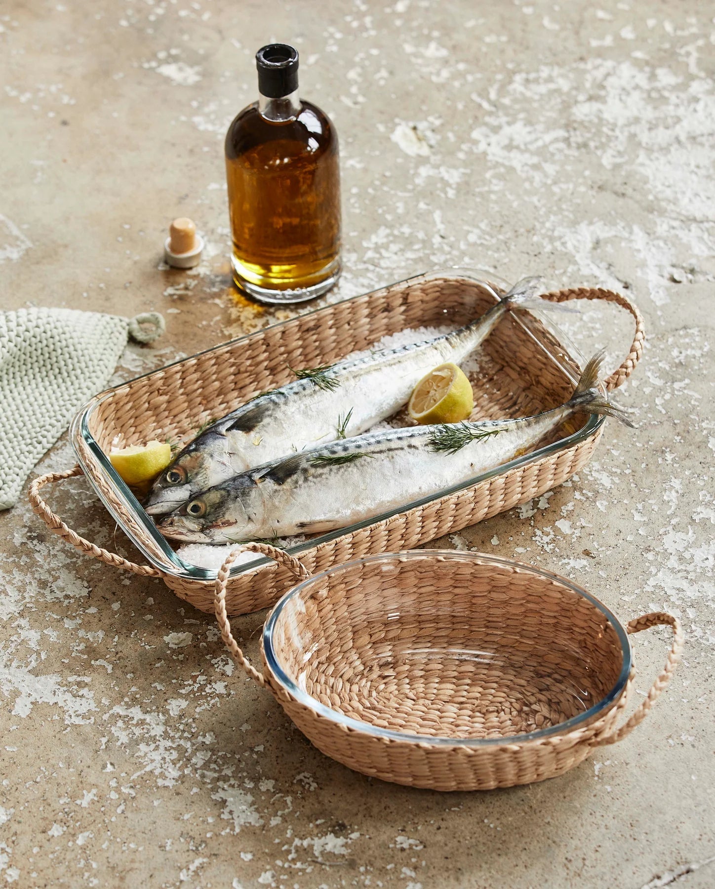 Round Wicker Glass Serving Dish - stoneandbeige