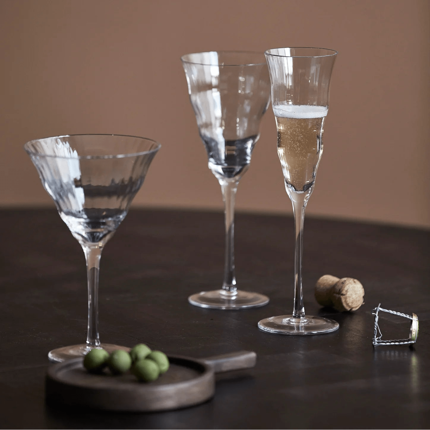 Set 2 Wave Cocktail Glasses - stoneandbeige