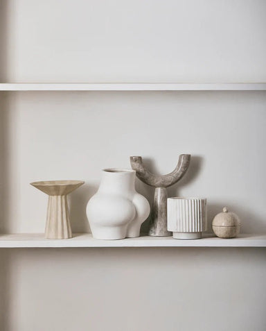 White Matt Lady Bum Vase - stoneandbeige